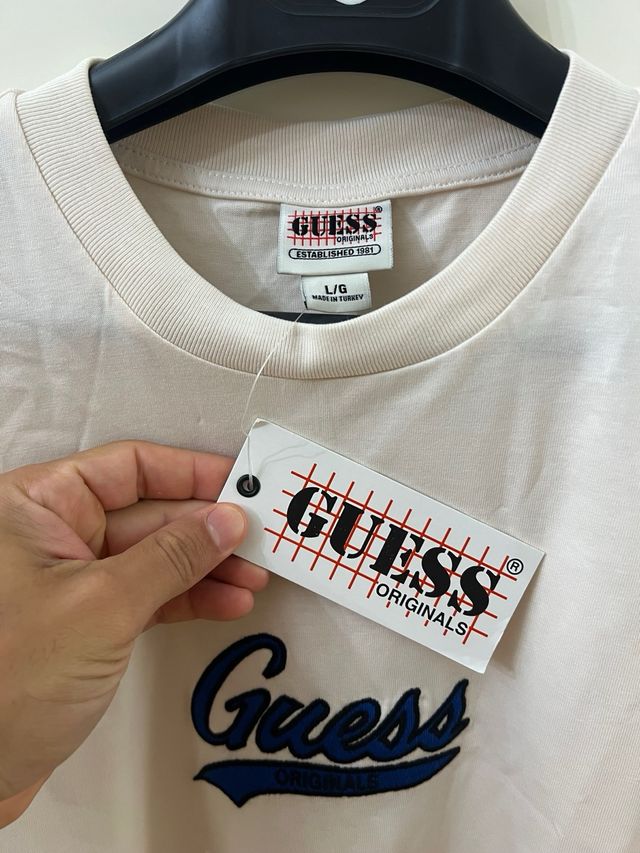 Camiseta Guess