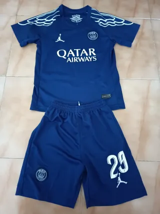 Ropa deportiva para niñ@s
