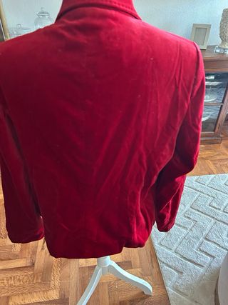 Chaqueta de terciopelo roja