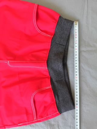 Bermuda S hombre rojo