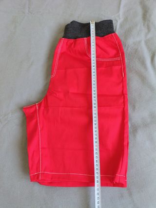 Bermuda S hombre rojo