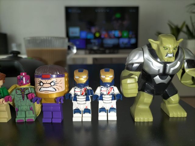 Lote Exclusivo Minifiguras LEGO Marvel