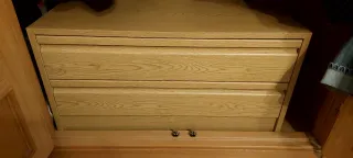 Cajonera de roble para armario