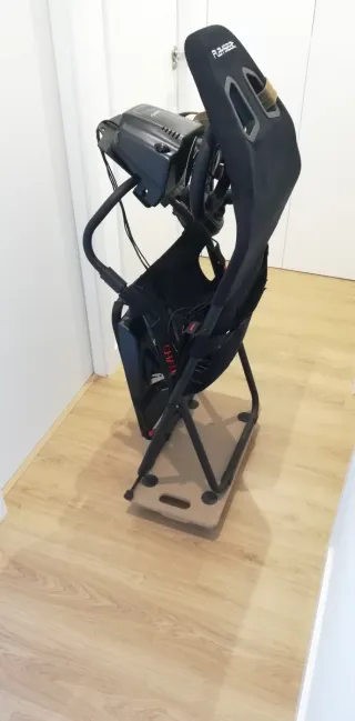 Playseat Challenge + Volante Logitech G29