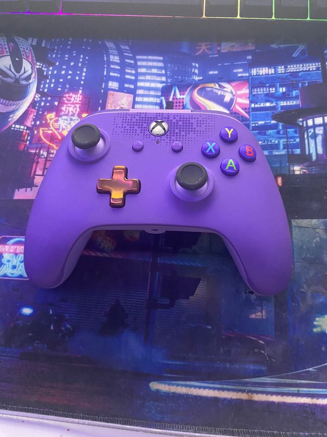 Mando Xbox One Custom Morado