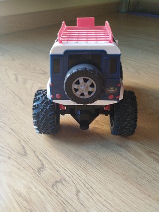 Coche Land Rover Defender 90 juguete