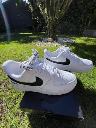 Nike AIR Force 1 x Supreme Blancas