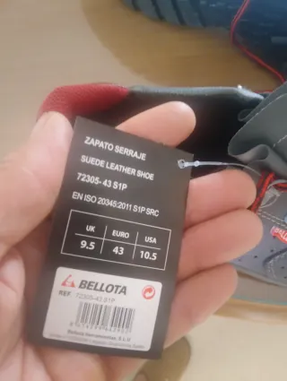 Zapatos de seguridad BELLOT grises y rojos