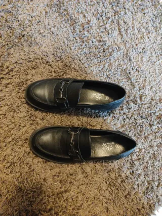 Mocassini neri eleganti