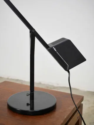 Lámpara de sobremesa FASE Cisne 80s