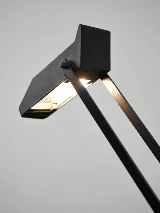 Lámpara de sobremesa FASE Cisne 80s