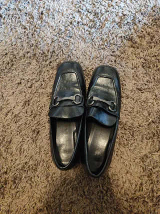 Mocassini neri con fibbia