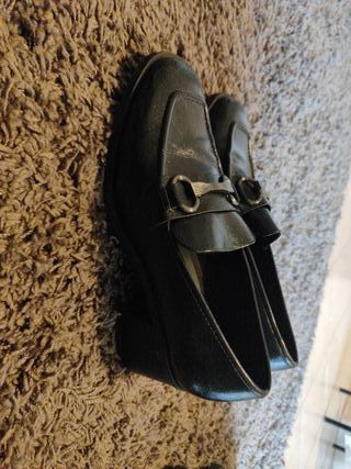 Mocassini neri con fibbia