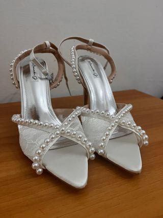 Tacchi sposa pizzo e perle