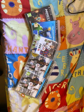 Juegos PS3: FIFA 10, FIFA 13, Minecraft