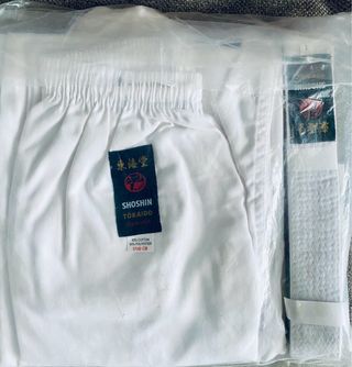 Kimono Karate Tokaido SHOSHIN 140cm Blanco