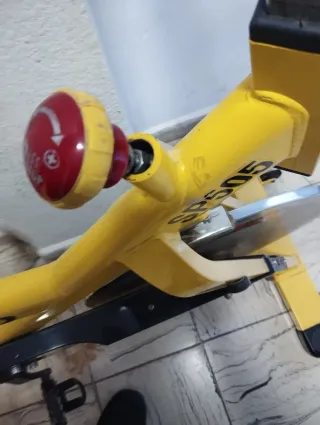 Bicicleta Spinning Lexco SP505 Amarilla