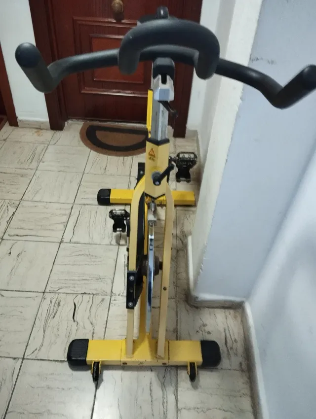 Bicicleta Spinning Lexco SP505 Amarilla