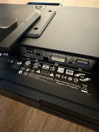 Monitor HP L2245w 22"  LED