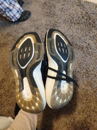 Adidas Ultraboost nere scarpe da corsa