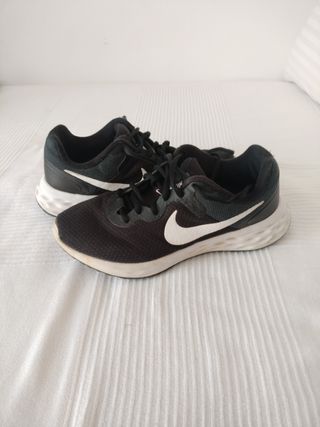 Zapatillas Nike niño/a negras