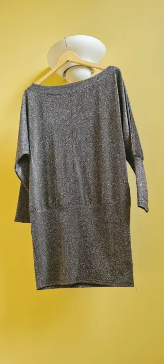 Vestido Auxo manga murciélago plateado
