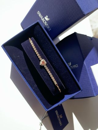 Pulsera Swarovski Corazón Rosa y Dorada