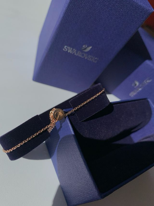 Pulsera Swarovski Corazón Rosa y Dorada