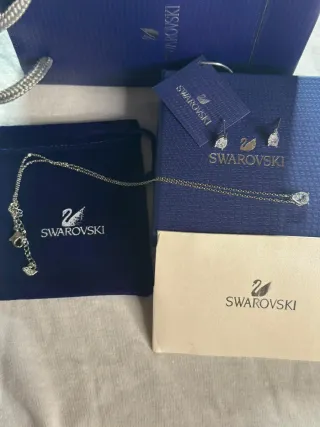 Conjunto Original Swarovski Collar y Pendientes 