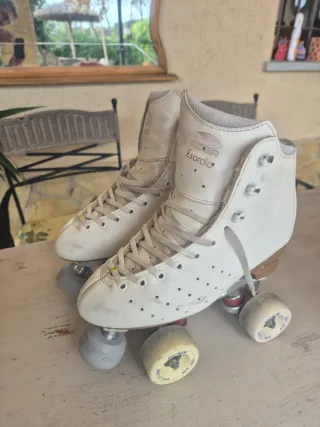Patines blancos de cuero marca Edea Esordio
