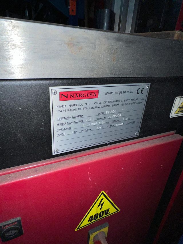 Prensa Plegadora PP200 CNC 400V