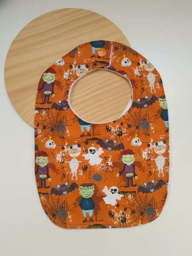 Babero Halloween Naranja