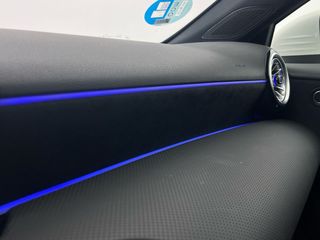 Mercedes-Benz Clase A 180 100 kW (136 CV)