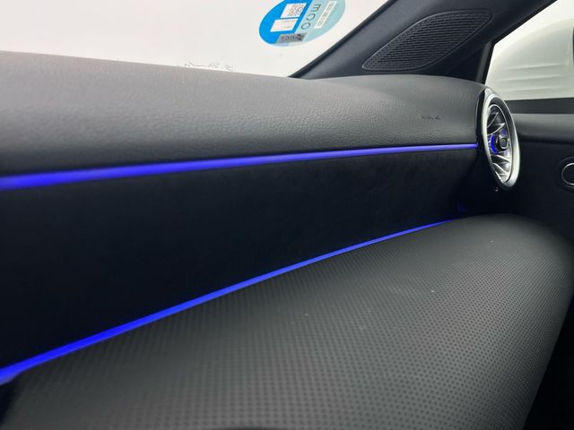 Mercedes-Benz Clase A 180 100 kW (136 CV)