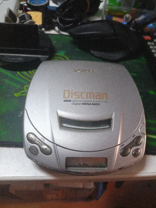 Sony Discman CD Player Digital Mega Bass