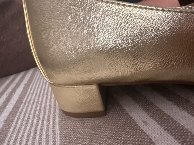 Zapatos bailarina dorados mujer