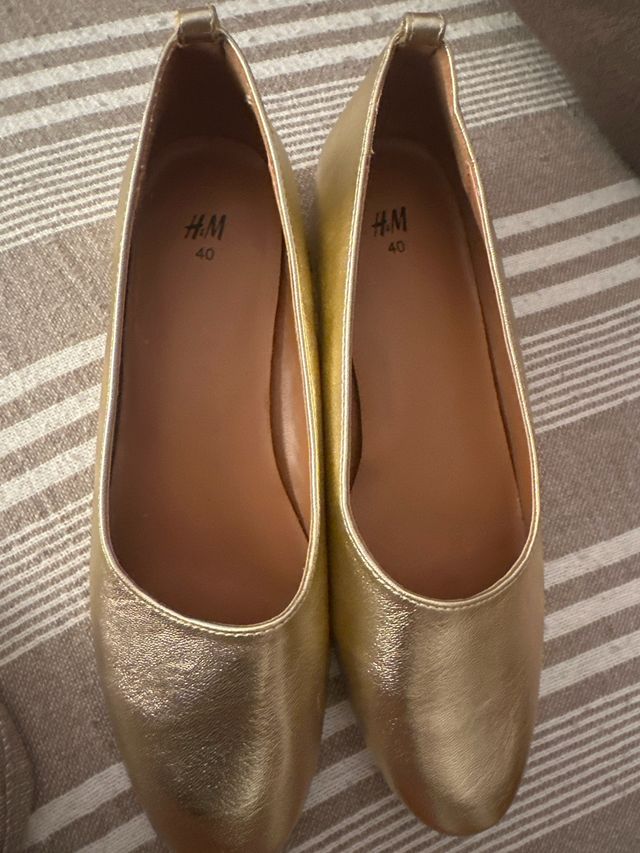 Zapatos bailarina dorados mujer