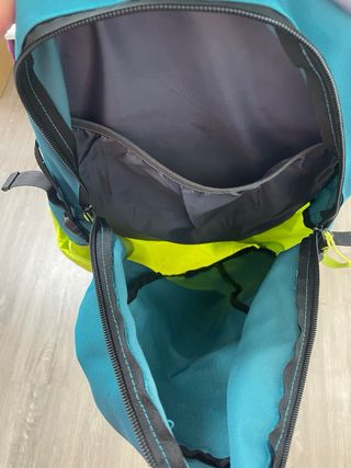 Mochila de trekking Mountain verde y azul