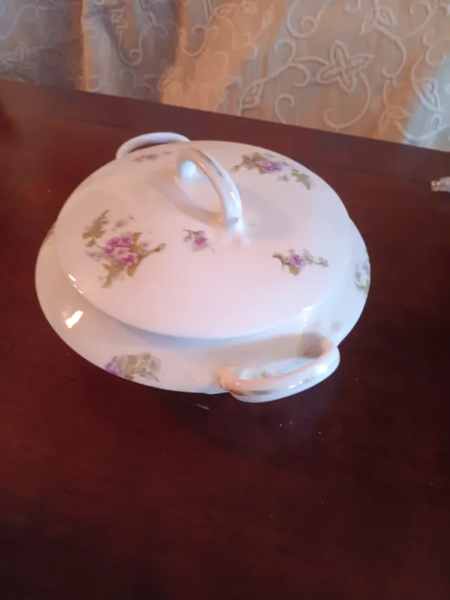 Legumbrera Limoges Porcelana Flores Moradas