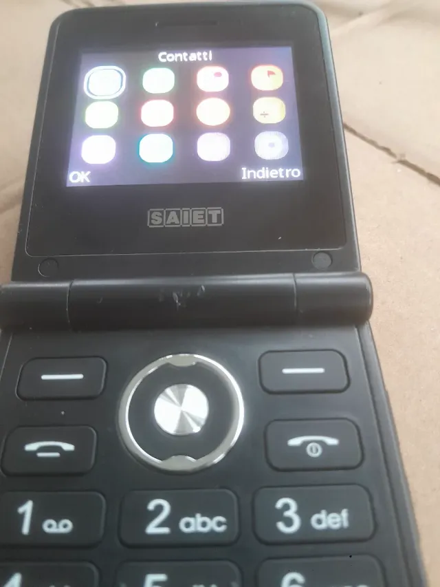 Cellulare SAIET nero