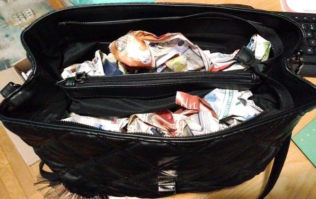 Borsa donna nera con decorazioni