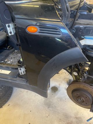 Aleta Mini 2005 Negra derecha