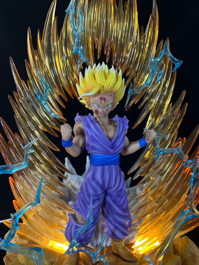Figura Gohan SSJ2 36cm LED Dragon Ball