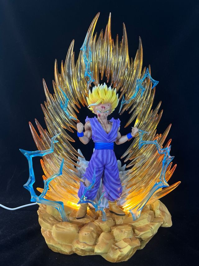 Figura Gohan SSJ2 36cm LED Dragon Ball