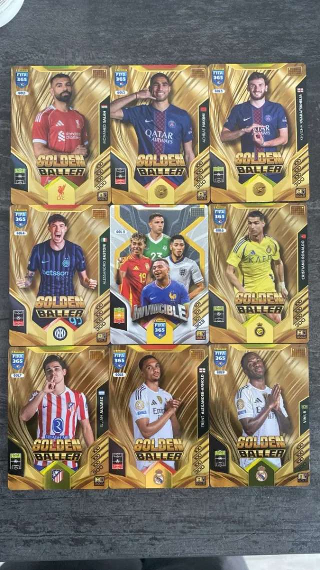 Lote 9 cromos FIFA 365 Golden Balle
Tambien suelto