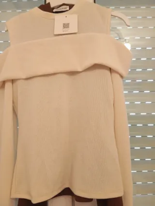 Jerséis Chocolate y Beige nuevos con las etiqueta