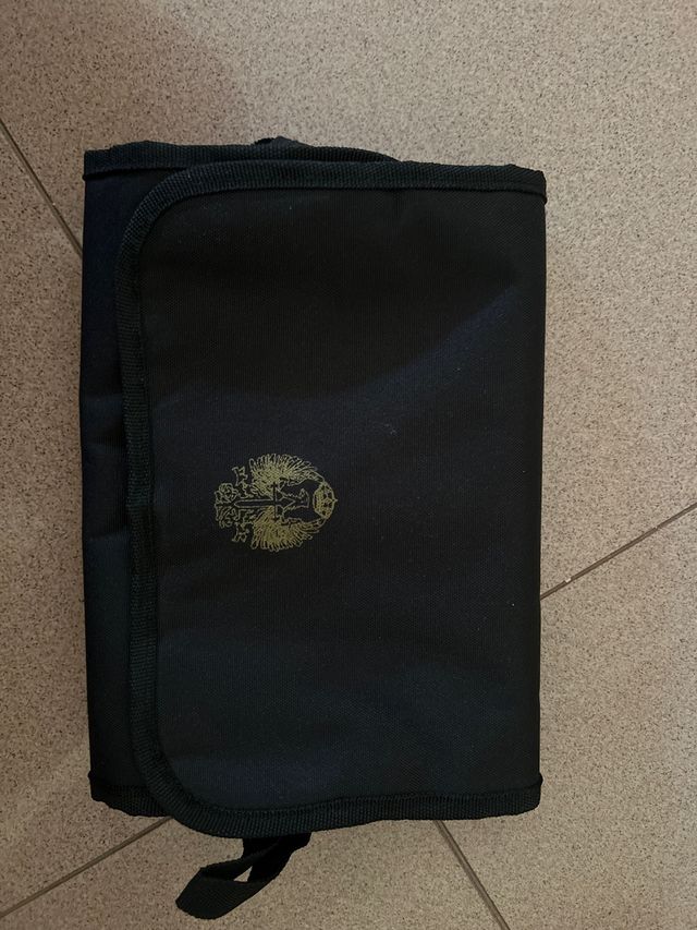 Neceser militar negro