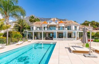 Chalet en alquiler en Nagüeles Alto en Marbella