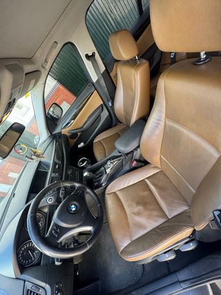 BMW X1 2012
