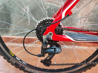 Bicicleta BH Aluminio Roja